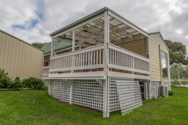 Cost of Deck Lattice Replacement in Brentwood